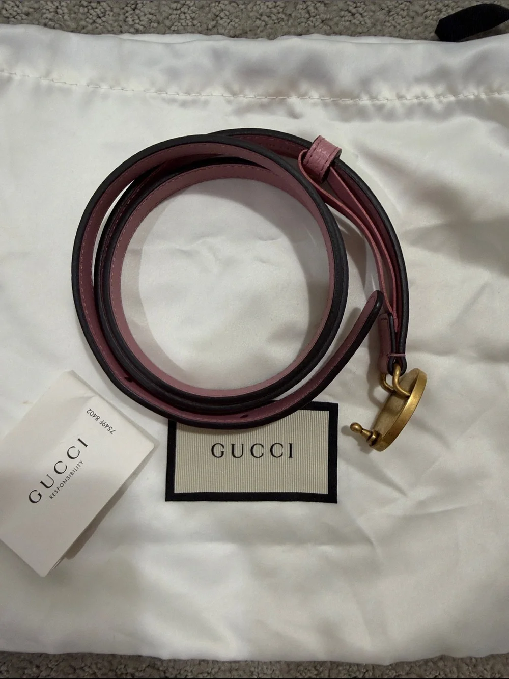 Gucci Rose Pink Leather Double G Belt authentic worn 1 time size 90 beauty